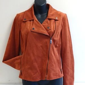 So soft.Bagetelle sz Med Jacket Copper suede-like. Pewter zips. Soft gray liner.